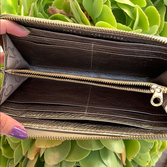 Marc Jacobs Wallet - Picture 3 of 4